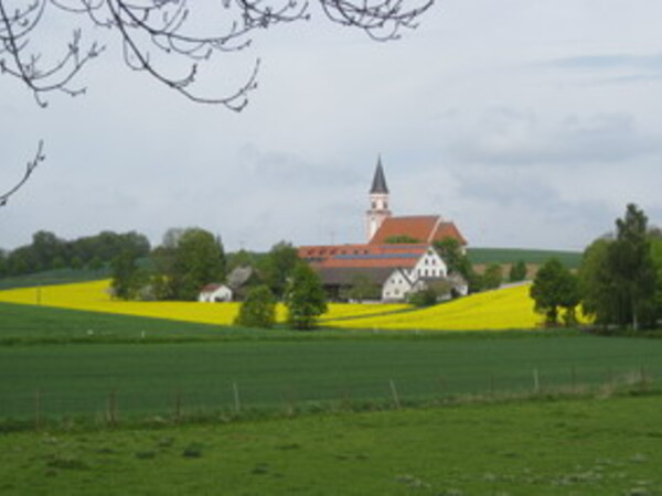 Vorschaubild für Geistliches Zentrum für Familien | Familien mit Christus | Heiligenbrunn